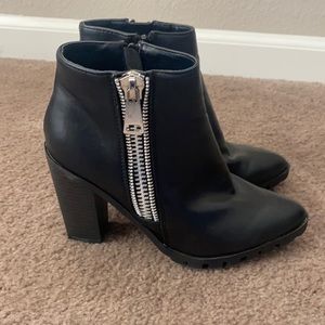 Women’s Faux Leather Bootie